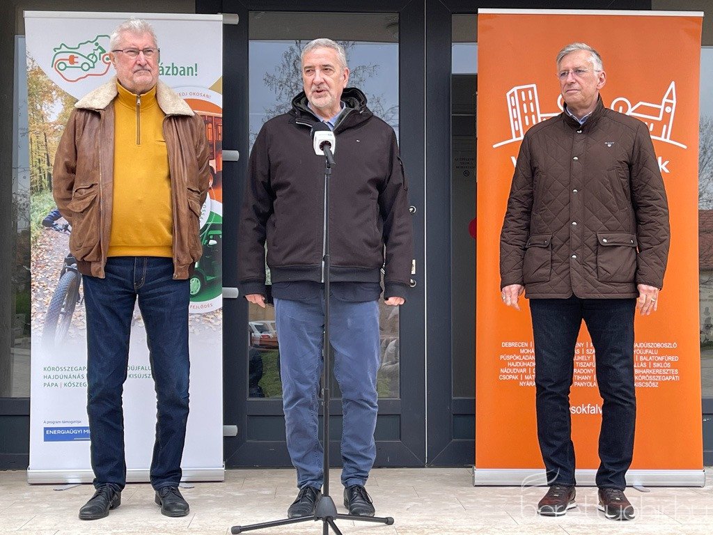 ne_elj_uveghazban 04